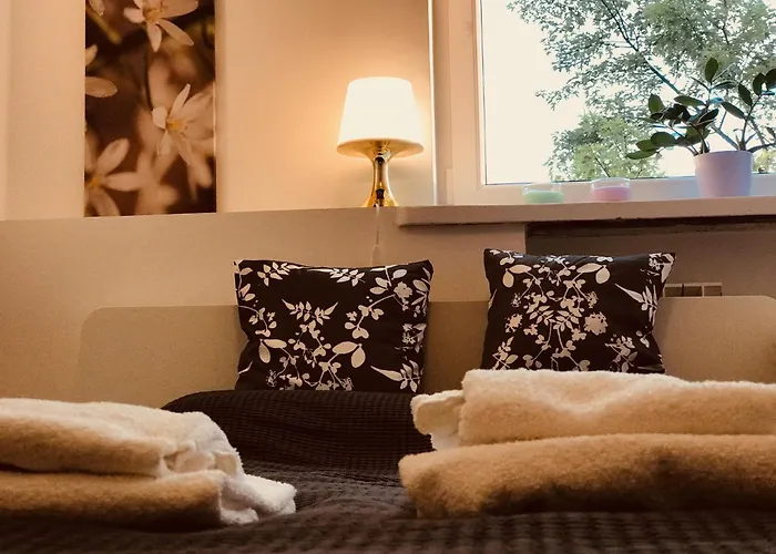 Plac Bankowy, Metro * Warszawa